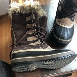 Sorel Joan of Arc Boots